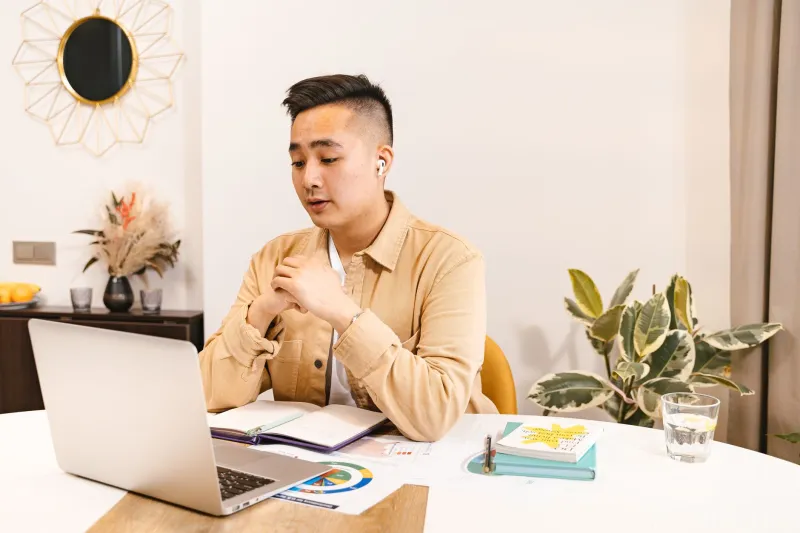 Jack of All Trades, Master of Now: The Unexpected Comeback of Knowing a Little About Everything
