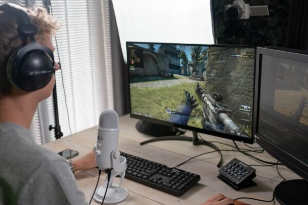 New Call of Duty: Quad Team Sets Warzone World Record