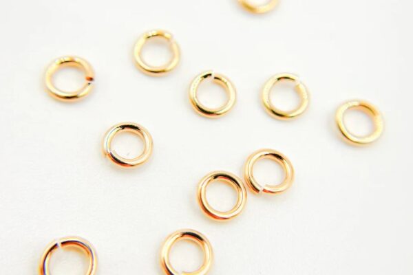 Jump Rings for Jewelry: A Complete Guide for Jewelry Makers jump rings for jewelry