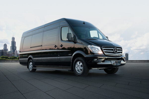 Chicago Bus Charter: Travel Made Easy premier bus charter service, Chicago, group transportation, travel made easy,