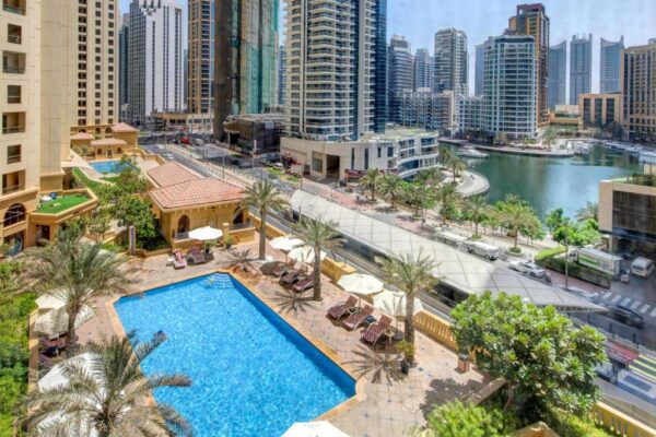 Hotel in Dubai Near Burj Khalifa – Stay at Ramada Downtown Dubai