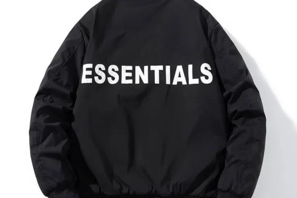 Essentials: The Modern Definition of Minimalist Fashion Essentials